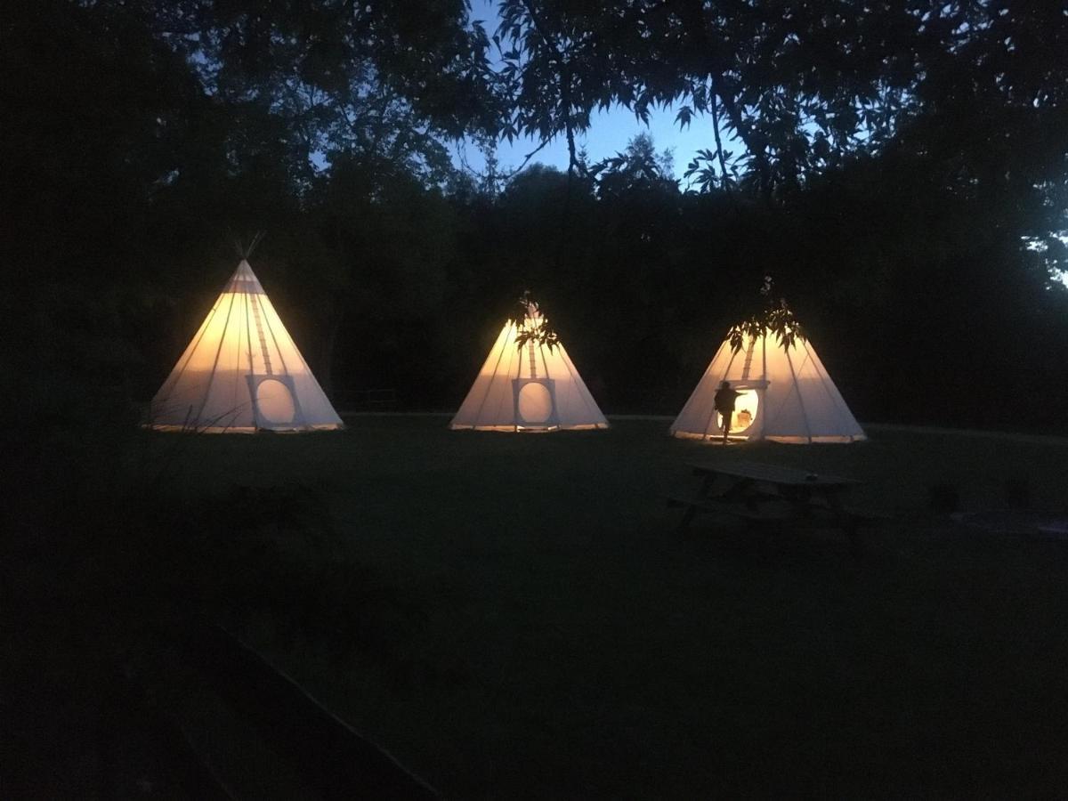 Domaine De Carnin Hotel Beloeil Luaran gambar